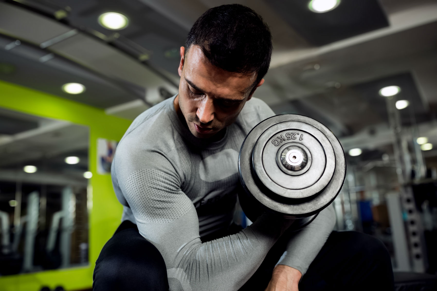 Build Serious Strength: Focus on the Negatives for Positive Weight Lifting Results